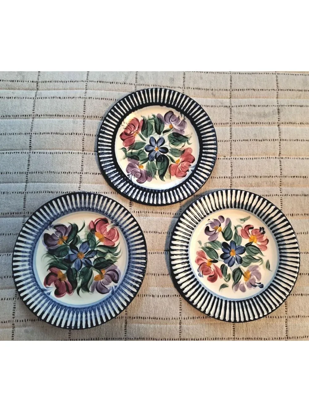 Vintage 1995 Set of 3 Annabella Artist Painted Gail Pittman Salad Plates 7.5
